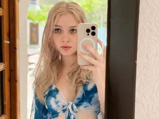 Cam anal JuneLane